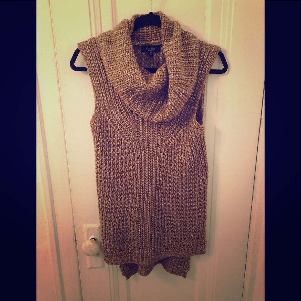 Papillon cowl neck sweater size xs